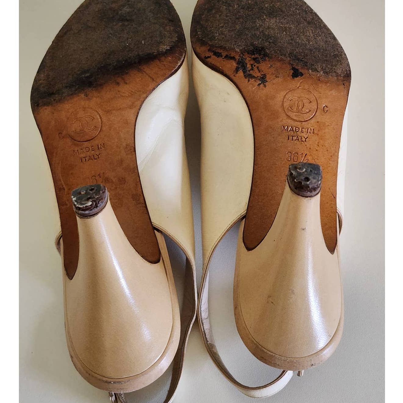 Vintage Chanel Cream and Tan Leather Slingback Heels