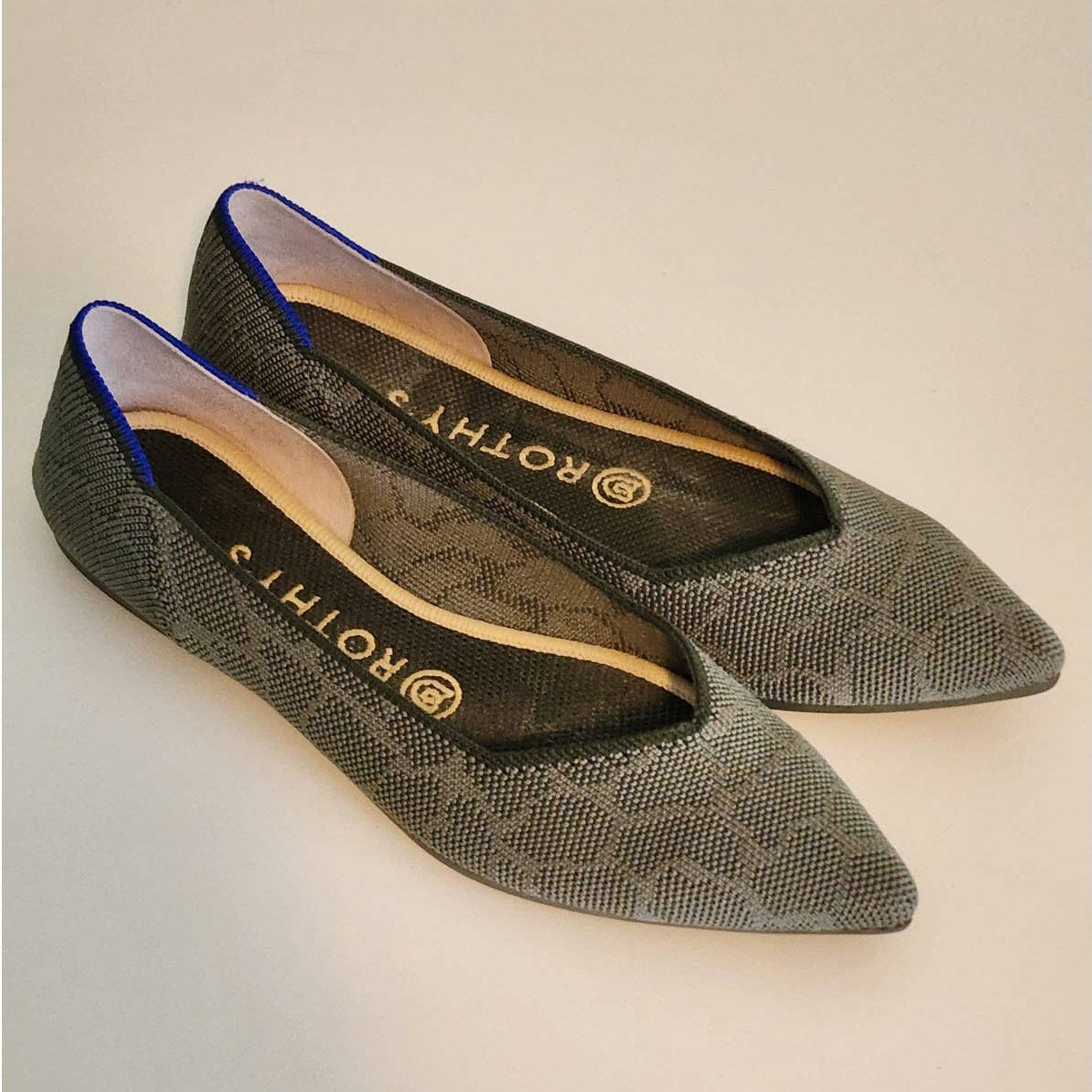 Rothy's Safari Green Points Size 7.5