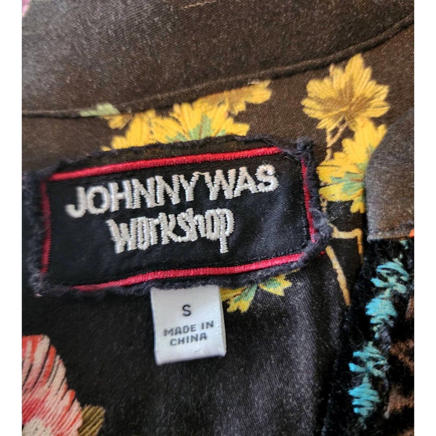 Johnny Was Black Floral Blouse with Velvet Trim Size Small